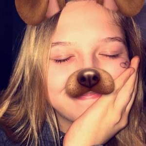 Meet your Posher, Nyla